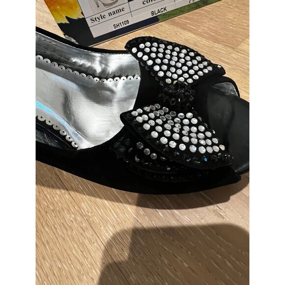 Italina Holiday Peep Toe Heels Pumps 7.5 New with Defects - Picture 4 of 12